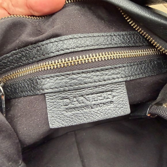 Danier Black Leather Hobo Bag - Picture 4 of 11